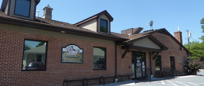 front view of restaurant